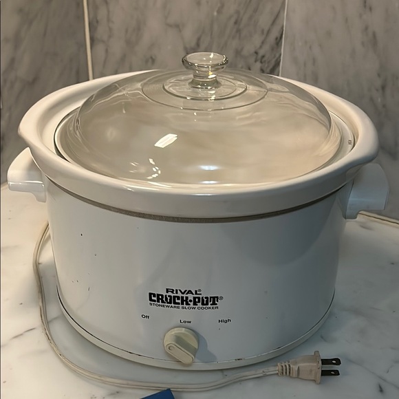 Vintage Rival Crock-Pot Slow Cooker - Picture 1 of 14